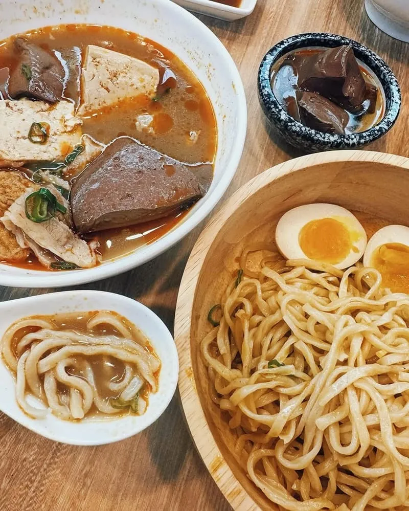 大師兄銷魂麵舖