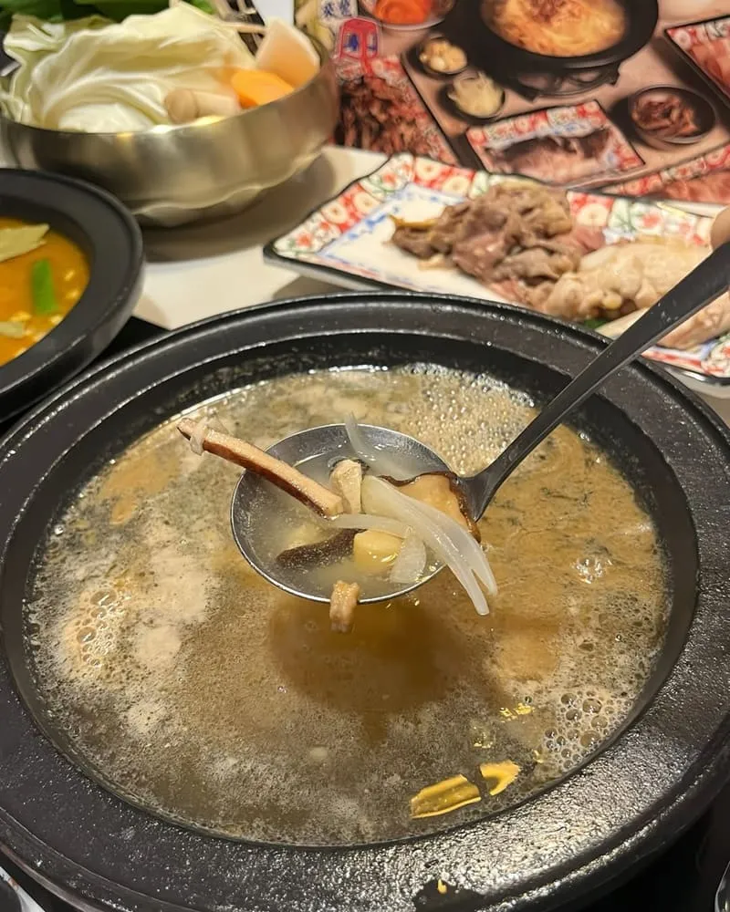 芡芳石頭火鍋