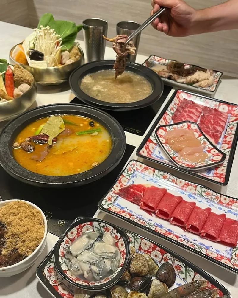 芡芳石頭火鍋