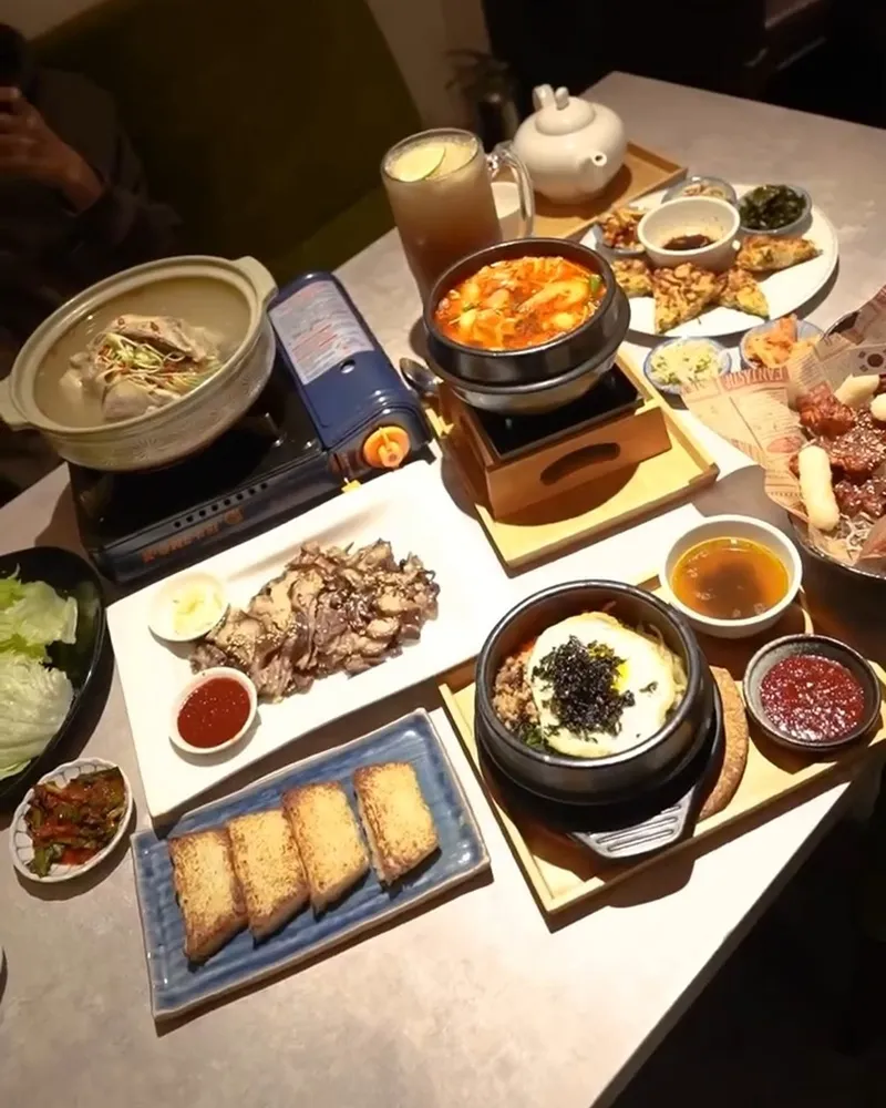 親水河畔韓式料理