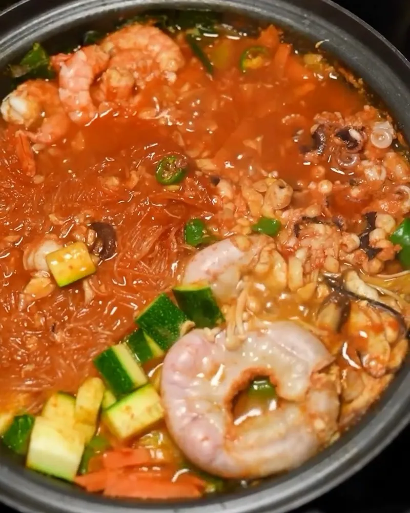 深夜裡的熟成肉肉舖.EOTTAE