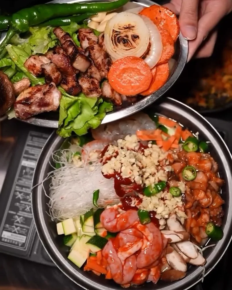 深夜裡的熟成肉肉舖.EOTTAE