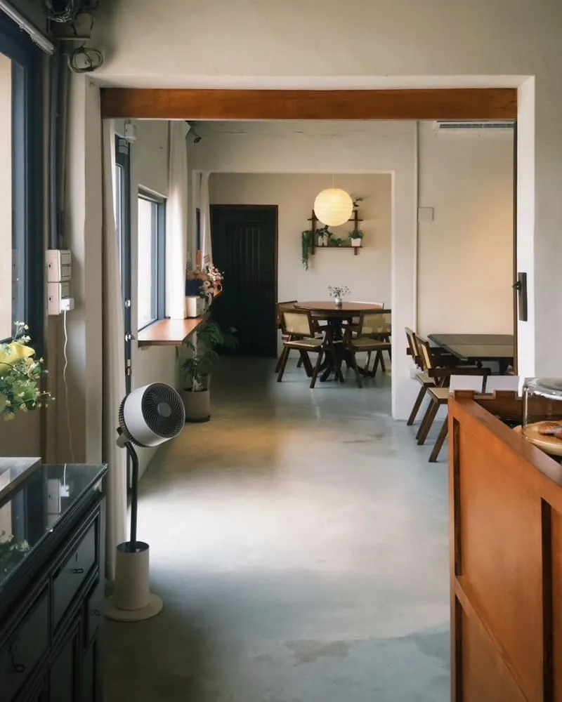 曲岸咖啡 chill and cafe