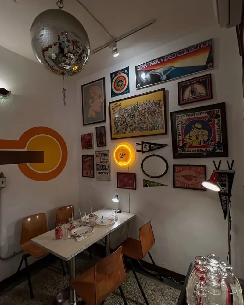 後座熟食店 Backseat Deli