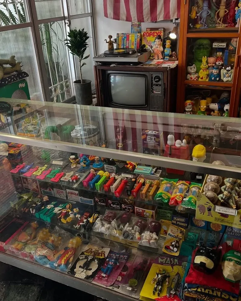 後座熟食店 Backseat Deli