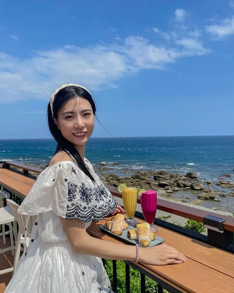 藍色海灣 Bluebayou