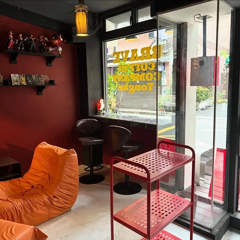 咖啡 梟 Brave Coffee Company