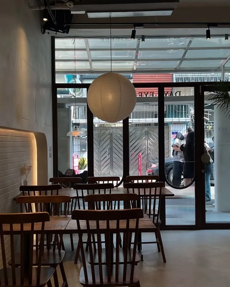 Days Eye Coffee