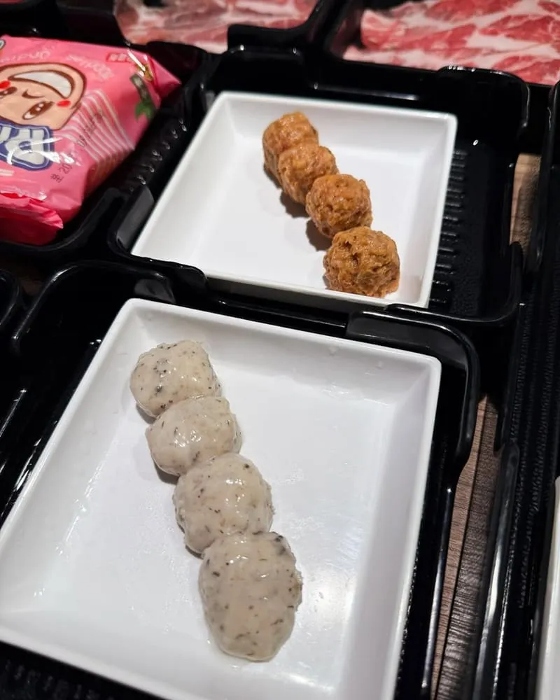 鍋霸吃到飽台式養生火鍋