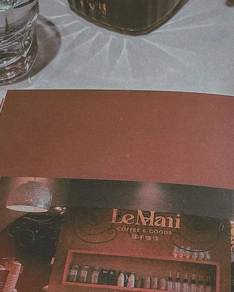 Le Mani 琢手咖啡 信義店