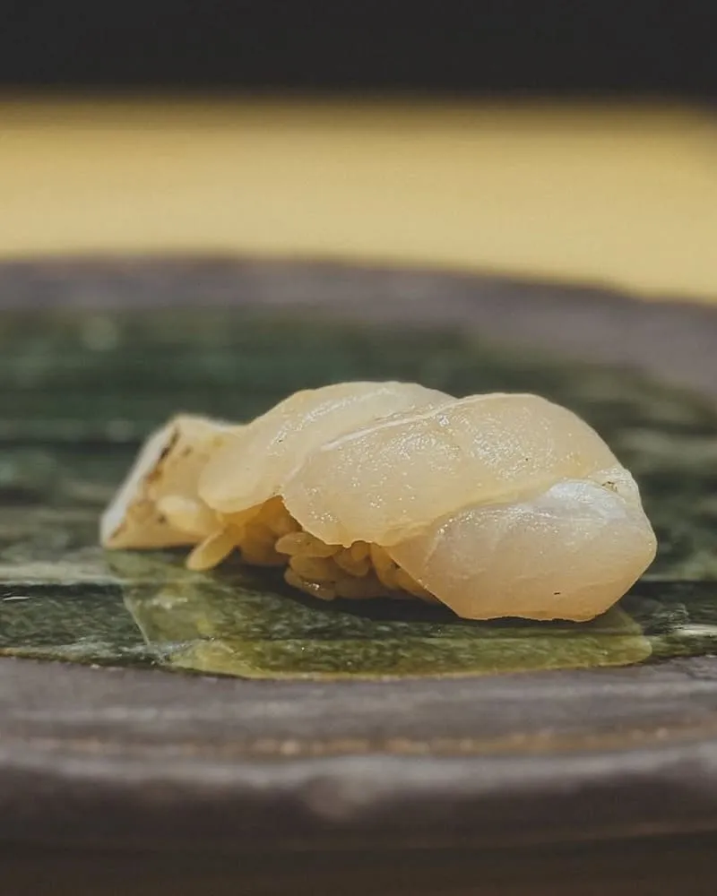 鮨冶吉