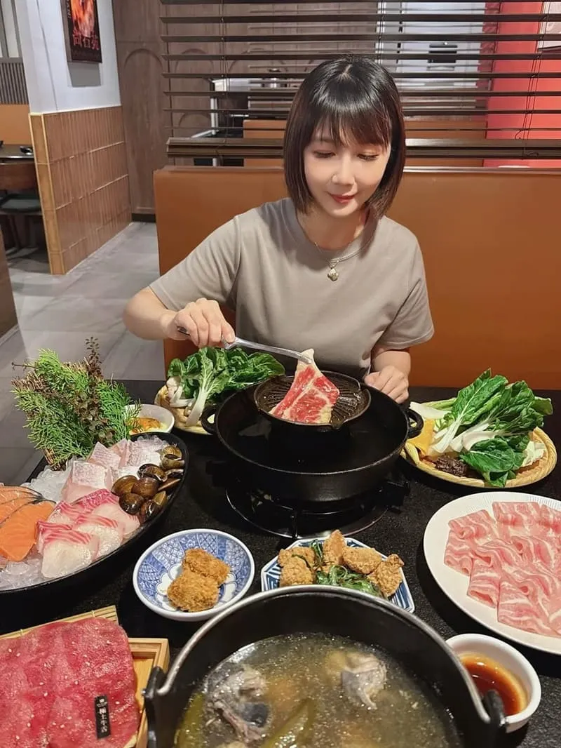 尚石苑石頭火鍋太平店