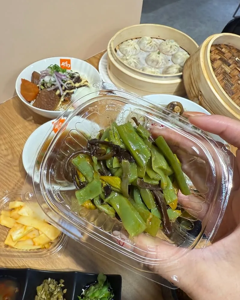 犒麵飯小籠包