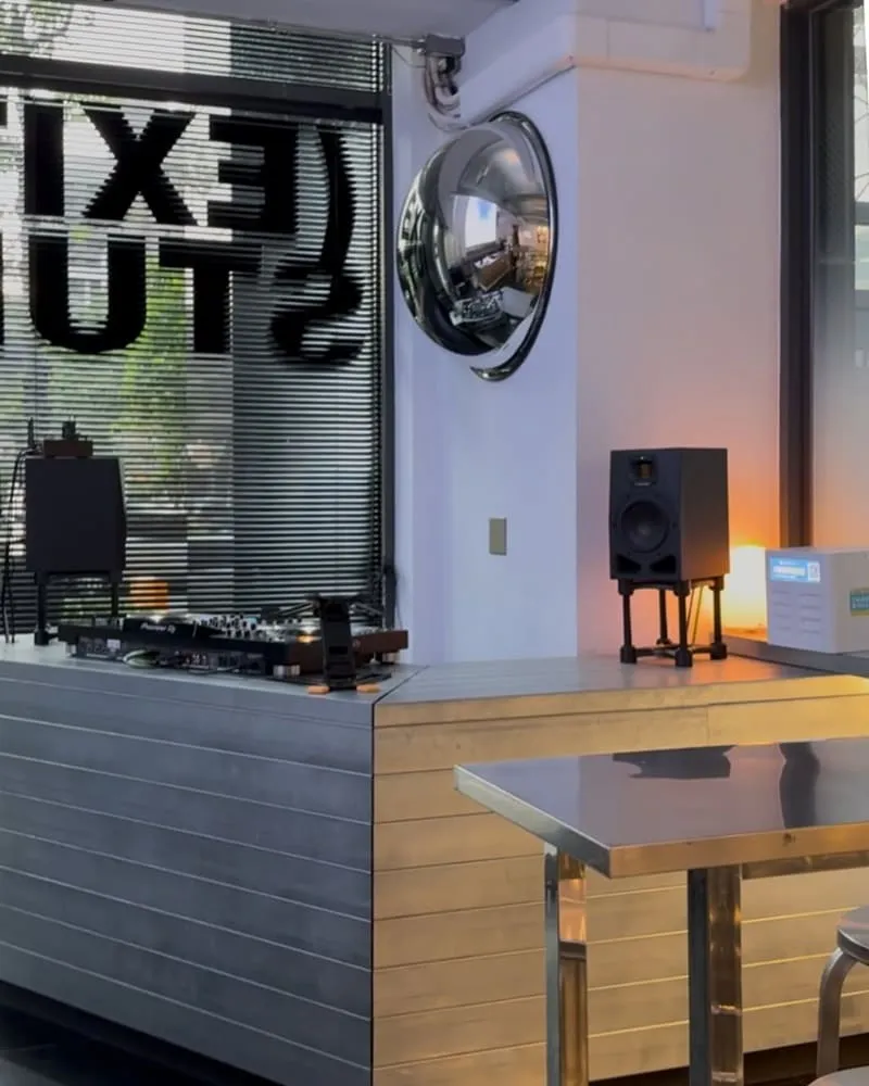 (EXIT.) STUDIO 出口工作室