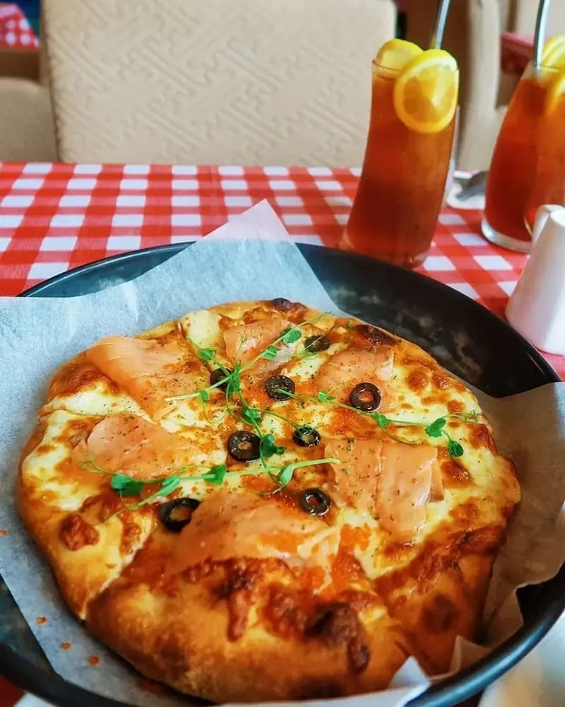 Avanti Pizzeria意廊