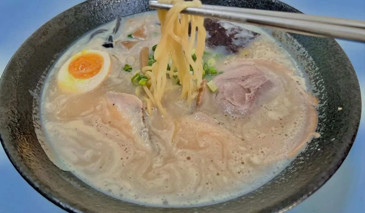 鼎吉麵食館
