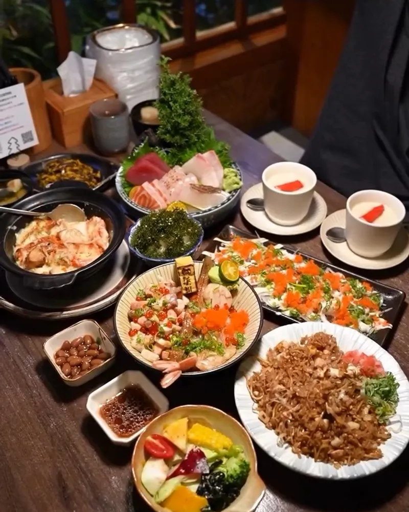 御浜川食事處
