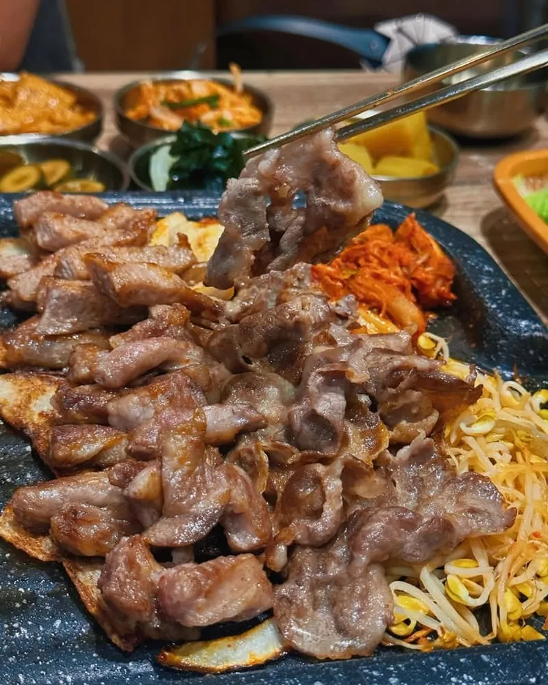 水刺床韓式烤肉 青海店