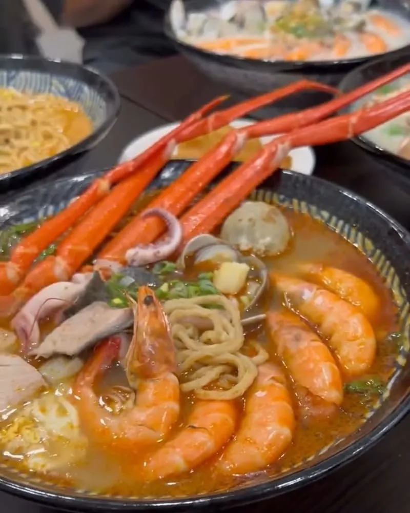 霸氣螃蟹海鮮粥 美村店