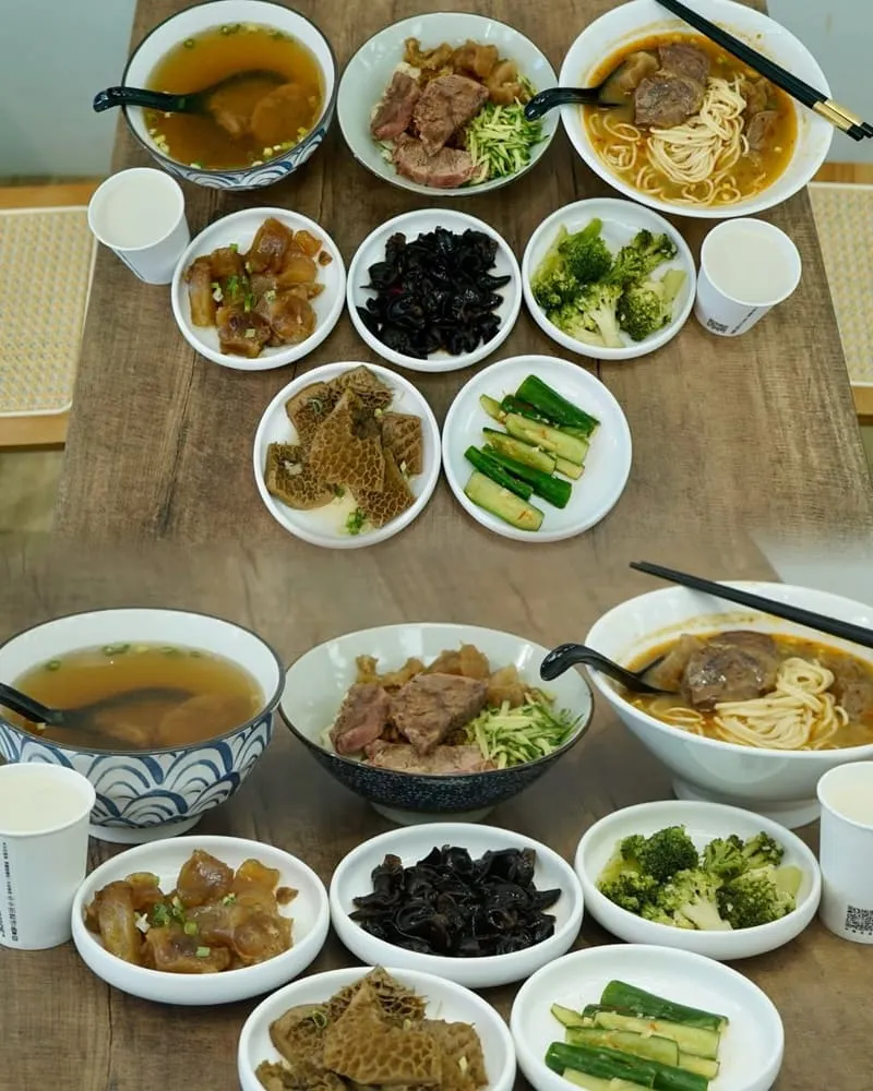 萬流芳正宗原汁牛肉麵