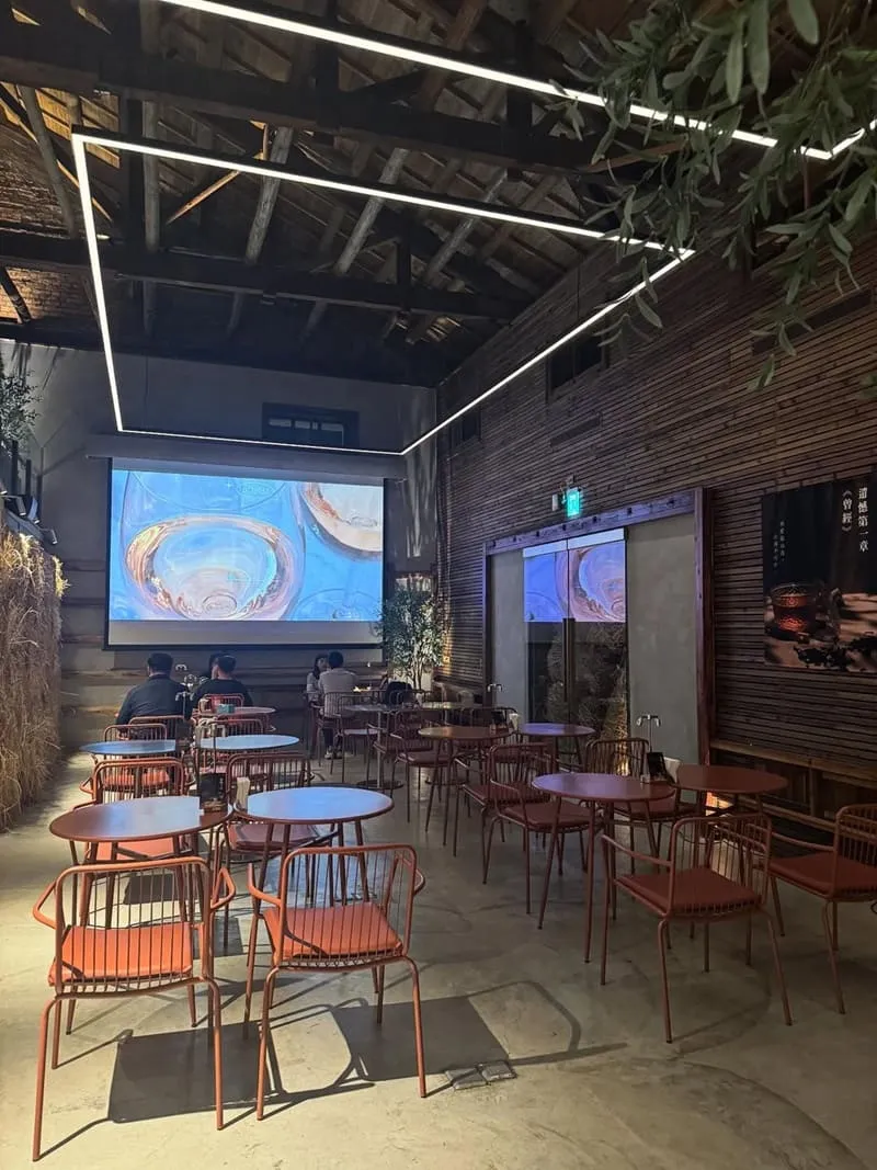 台北南京復興美食|一茶一瓦 一號糧倉