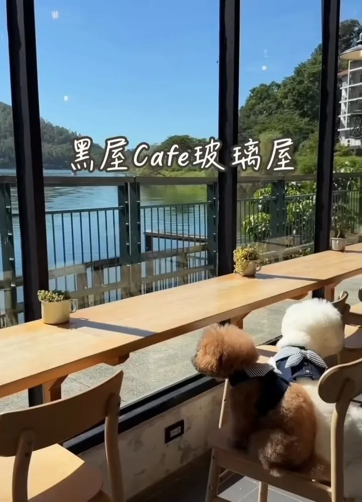 黑屋CAMP 花蓮露營車住宿