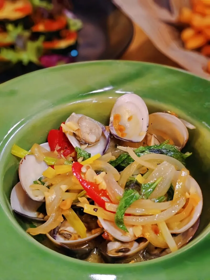 Lazy Bistro 慵.懶餐酒館